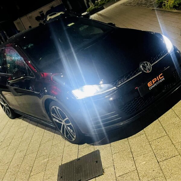 VOLKSWAGEN GOLF GTD - Image 18