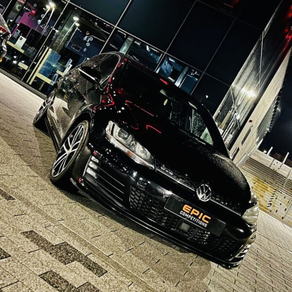 VOLKSWAGEN GOLF GTD - Image 19