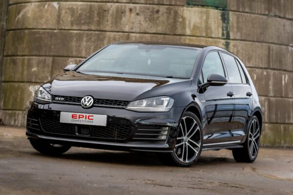VOLKSWAGEN GOLF GTD - Image 6