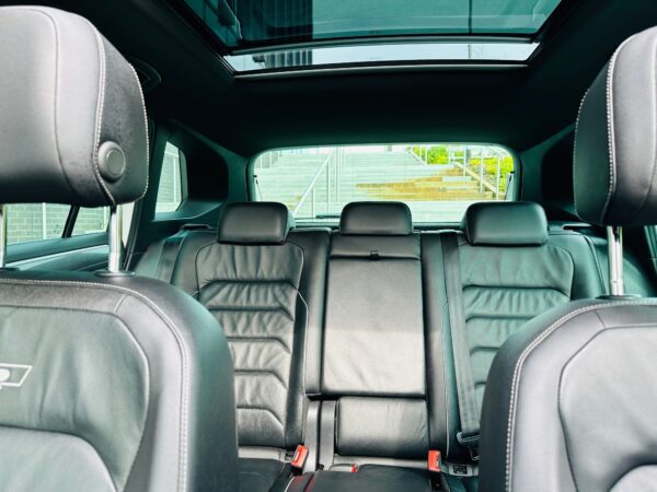 VOLKSWAGEN TIGUAN  R-LINE DSG + INSTANT WINS - Image 4