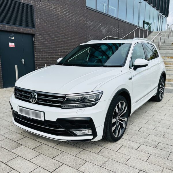 VOLKSWAGEN TIGUAN  R-LINE DSG + INSTANT WINS - Image 6
