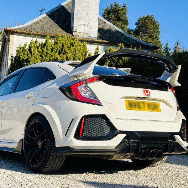 HONDA CIVIC GT TYPE-R FK8 + £1000 CASH + INSTANT WINS - Image 11