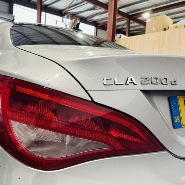 MERCEDES CLA 200 SPORT D AUTO + INSTANT WINS - Image 4