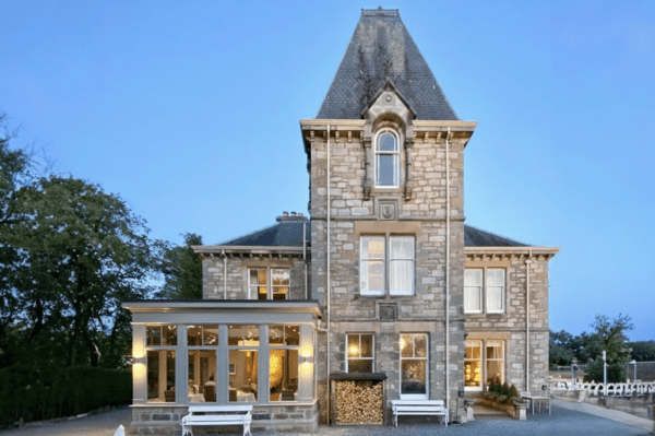 PITLOCHRY LUXURY OVERNIGHT STAY - Image 2